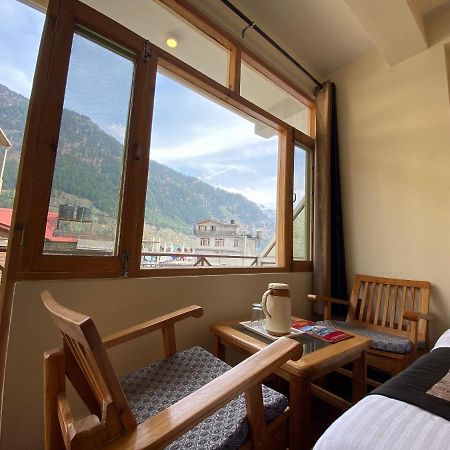 The Destination Manali Hotel Exterior photo